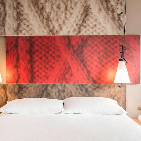 Ibis Guaiba Hotel Luaran gambar