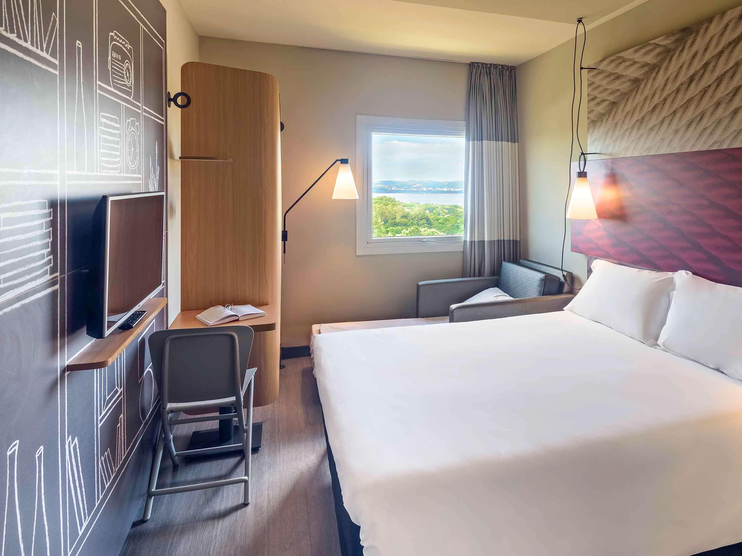 Ibis Guaiba Hotel Luaran gambar