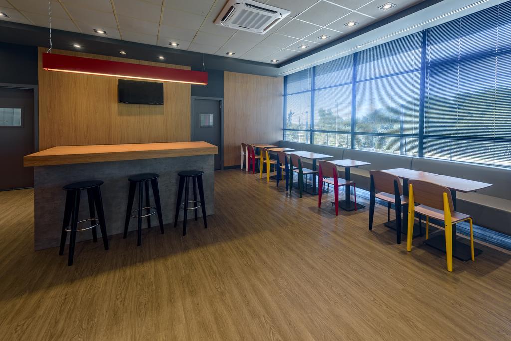 Ibis Guaiba Hotel Luaran gambar